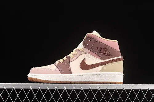 All categories Air Jordan Jordan series basketball shoes Air Jordan 1 Mid Air Jordan 1 Mid AJ1 Joe 1 smoke gray purple red red bean Chinese basketball shoes DO7440-821